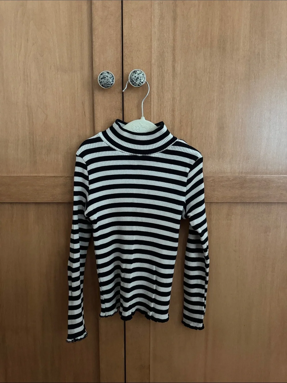 MNG Girls Black & White Ribbed Turtleneck 7-8